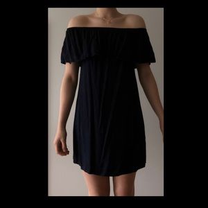 NEW W TAGS Navy blue off the shoulders mini dress